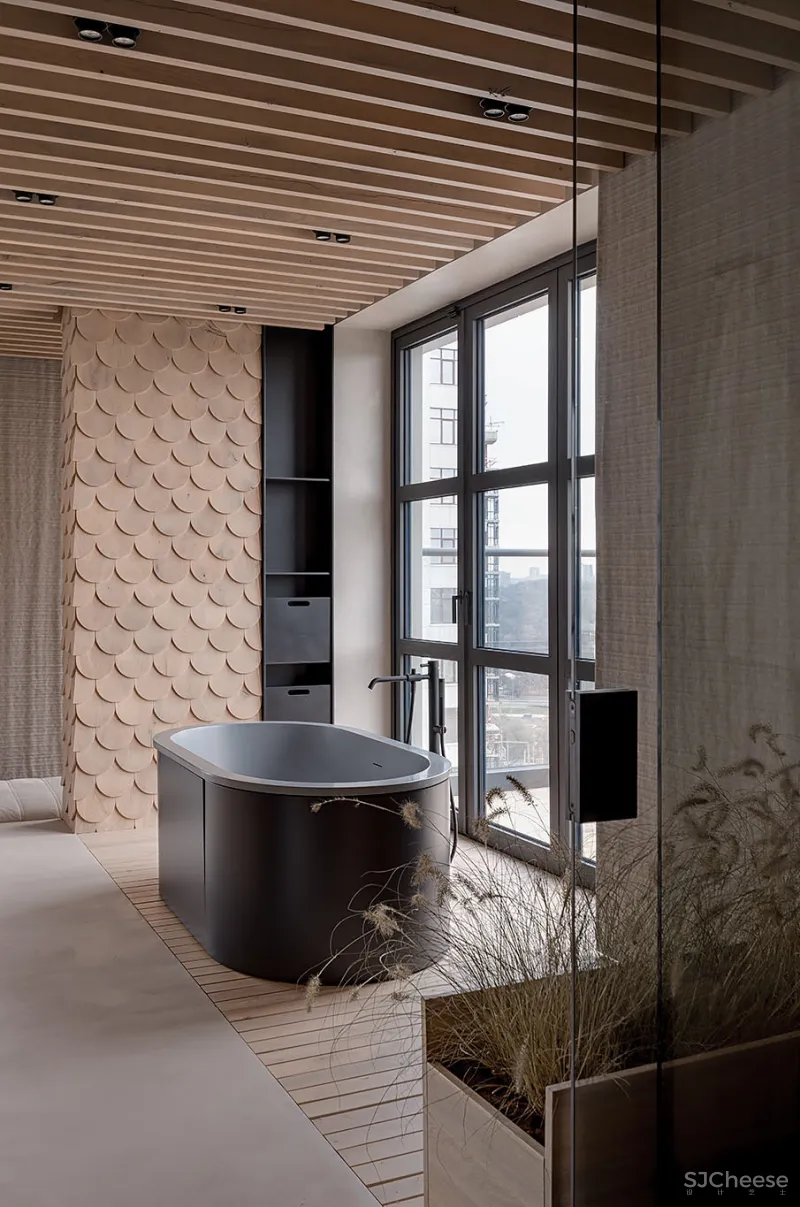 低调轻雅的顶层复式，住出另一种豪宅范！