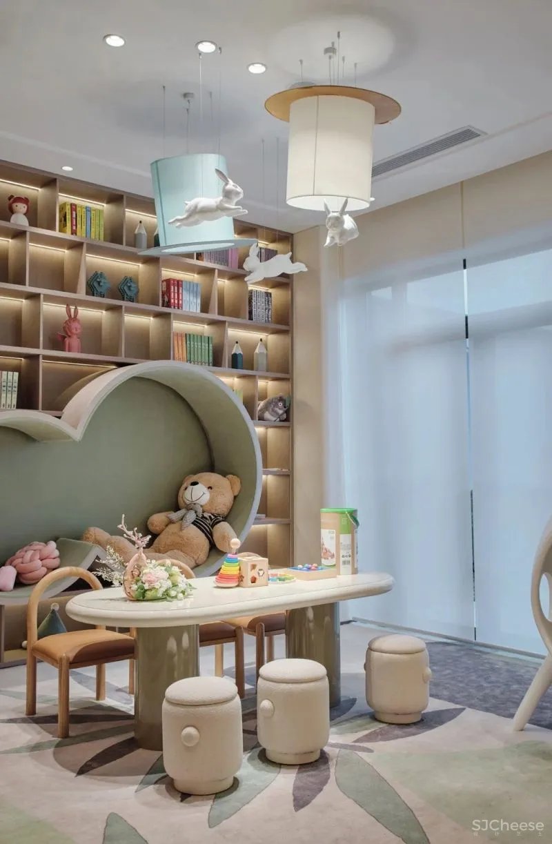 易和设计 别样漫生活 —— 港龙·紫誉华庭 （售楼处 样板间2套）