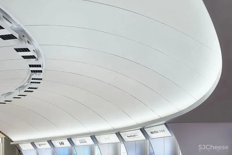 立品设计 H.E.A.T 喜燃南京体验店——“美妆情报局”