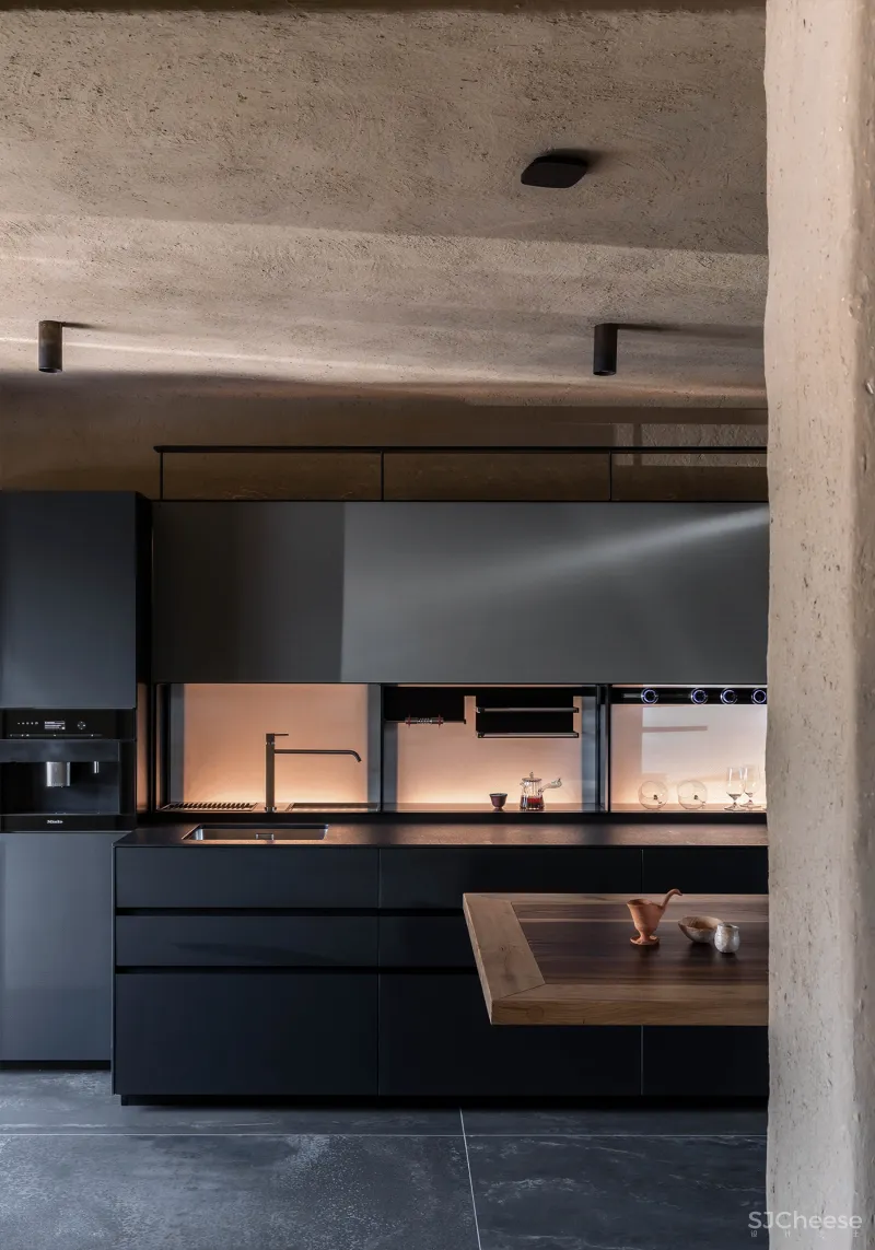 Sergey Makhno Architects-来自禅意与工业风的Double Kill!