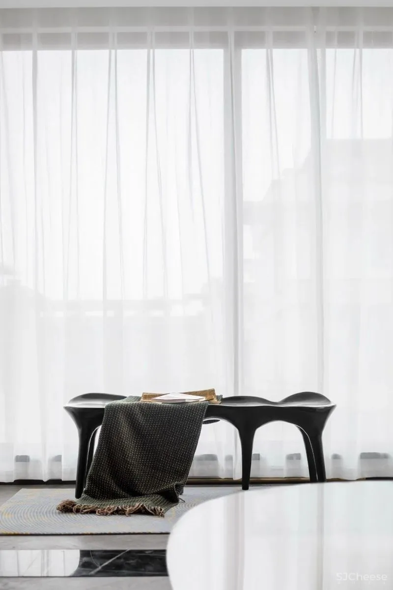 恰到好处的境调:一种态度,两种轻奢 上海岳蒙