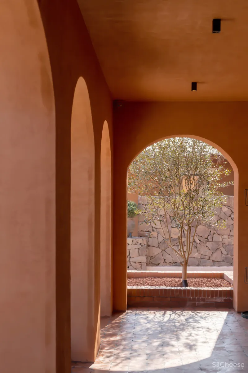 独家首发!江浙沪超野奢摩洛哥风情民宿,面朝湖泊坐拥田园,开业就吸引爆火综艺来录制!