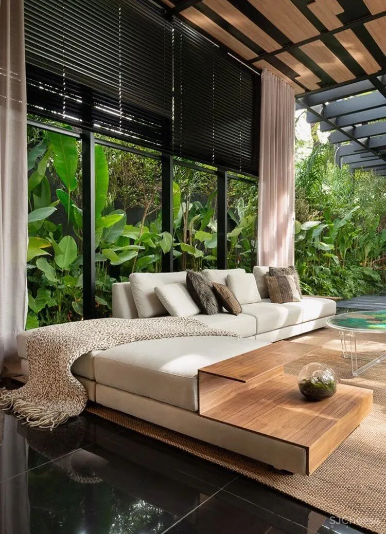 自然探索绿意弥漫的空间