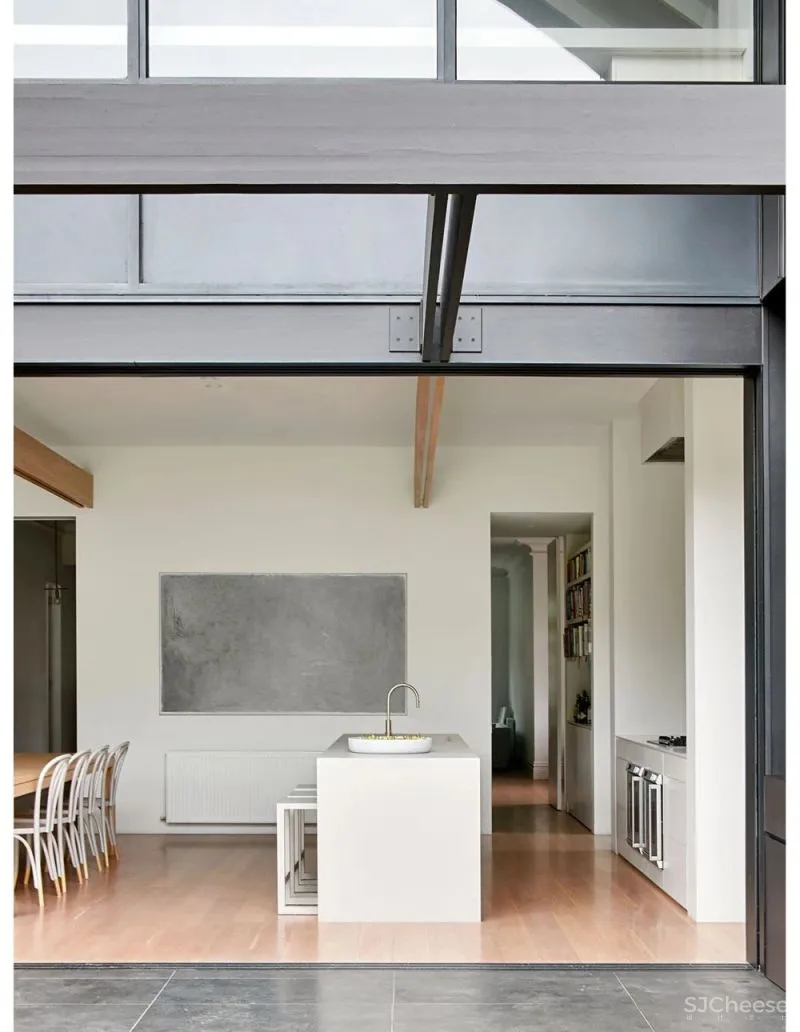 A Contemporary Renovation That Revives Forgotten Spaces