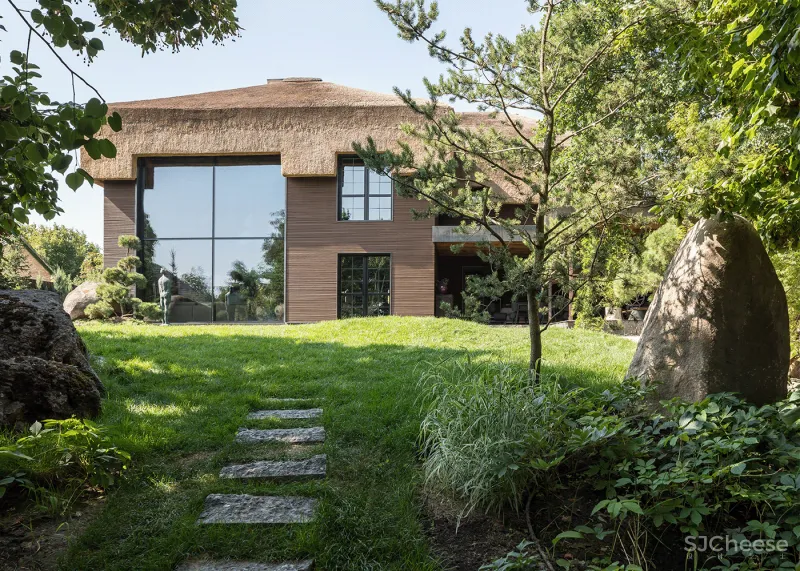 Sergey Makhno Architects-来自禅意与工业风的Double Kill!