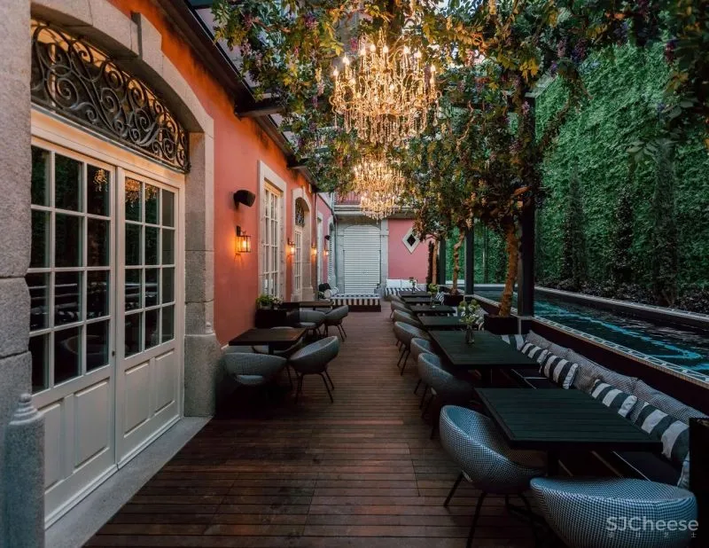 致敬葡萄牙的文学与丰富的复杂性,Torel Palace Hotel