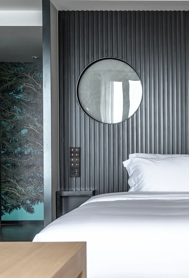 刘万彬 • 云游|云升月起,倦鸟归,梦境生