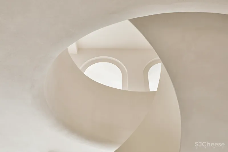 也间设计 × 摄影空间:空间中的白月光