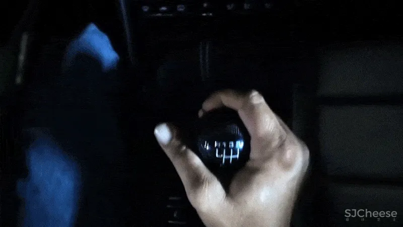 全球唯一保时捷豪宅大楼,跑车直接开进去