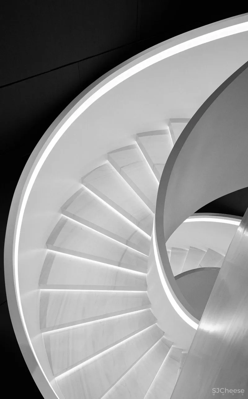 上海亦鉴设计 刘宏 760m² 极简别墅,精神走向自由!