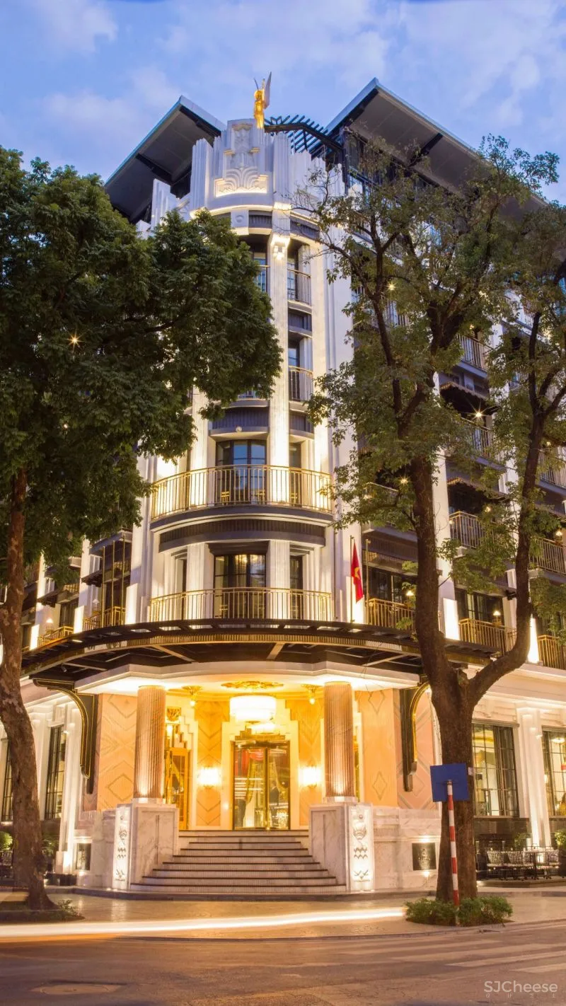 全球第八家嘉佩乐酒店 Bill Bensley营造优雅繁华的绝美氛围感,仿若重回旧日荣光!