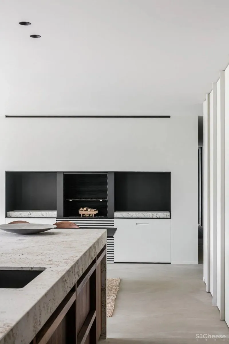 【Pieter Vanrenterghem】微妙的层次与精巧的内饰