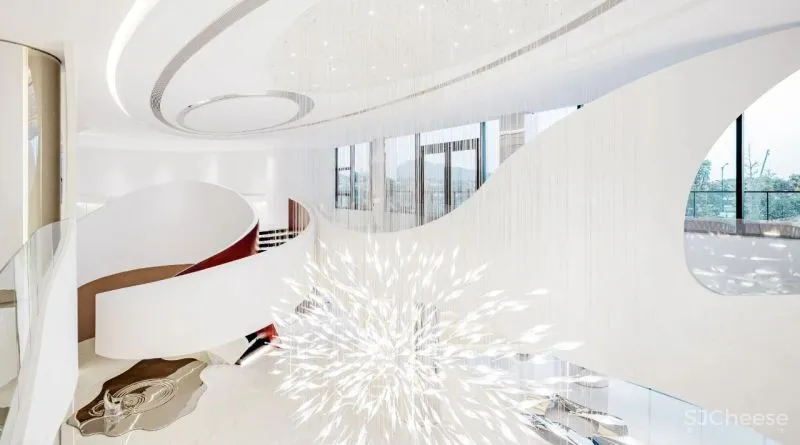 刘荣禄新作|生活艺术馆 「穿行宇宙的星际航母」