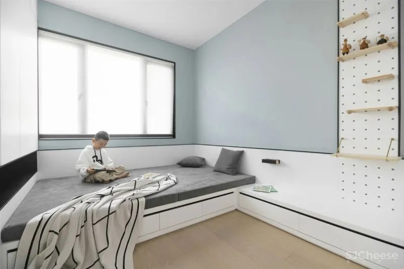 130㎡纯白居所，温度正好的理性极简