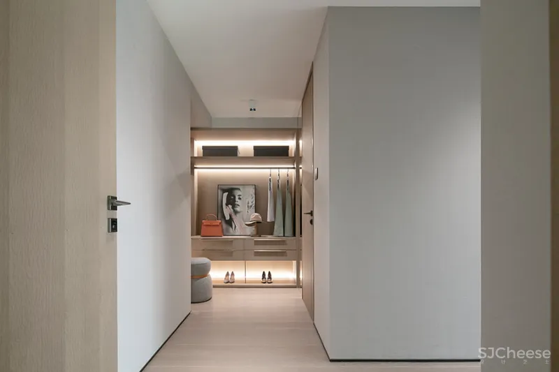 纯白主义的极简演绎 DIA • 丹健新作