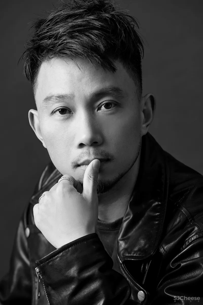 凌聚设计 • 宅，跟着感觉走