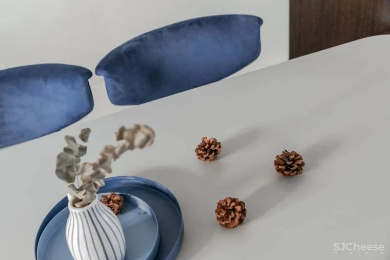 豆绿浅粉 蜂蜜色,折衷主义现代格调 禄本设计