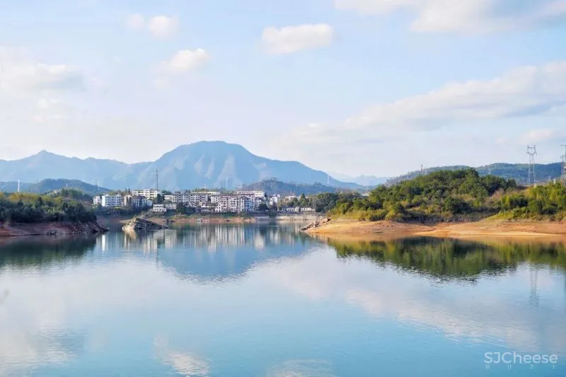独家首发!江浙沪超野奢摩洛哥风情民宿,面朝湖泊坐拥田园,开业就吸引爆火综艺来录制!