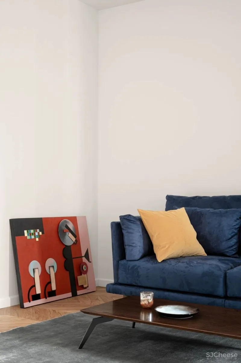 一间62平米的公寓,却有着餐厅般的梦幻美丽,你以为的新鲜感,却是它的日常