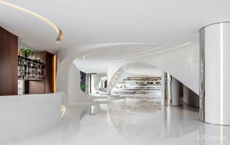 刘荣禄新作|生活艺术馆 「穿行宇宙的星际航母」