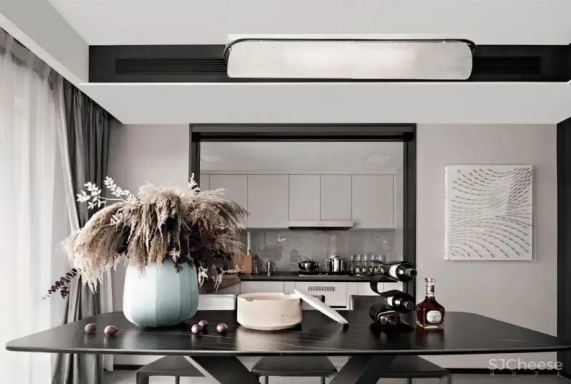 浅色灰调 木饰面,打造152㎡都市未来感家宅 库玛设计