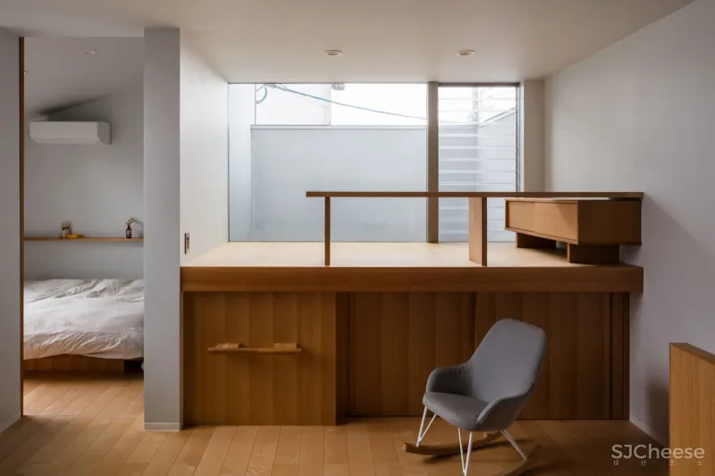 93㎡ 木结构住宅,巧妙引光入室,让家通透又明亮