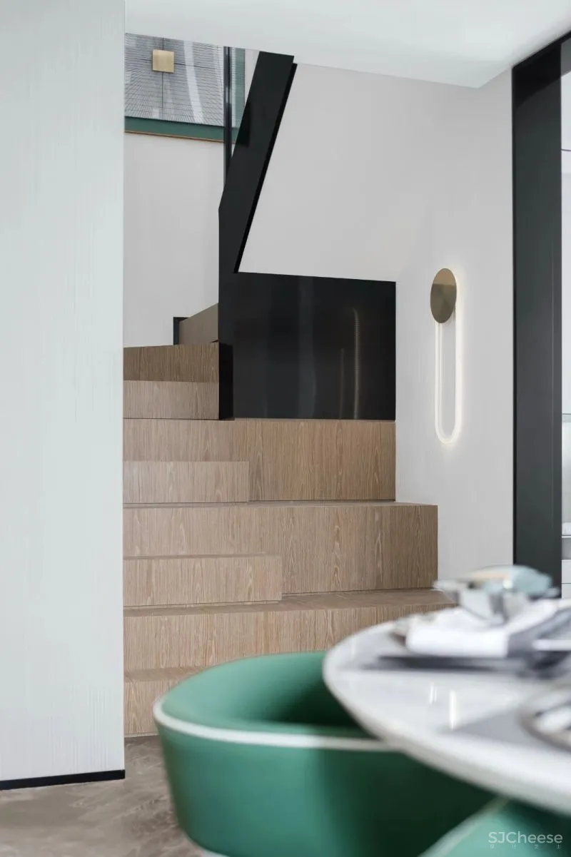 恰到好处的境调:一种态度,两种轻奢 上海岳蒙