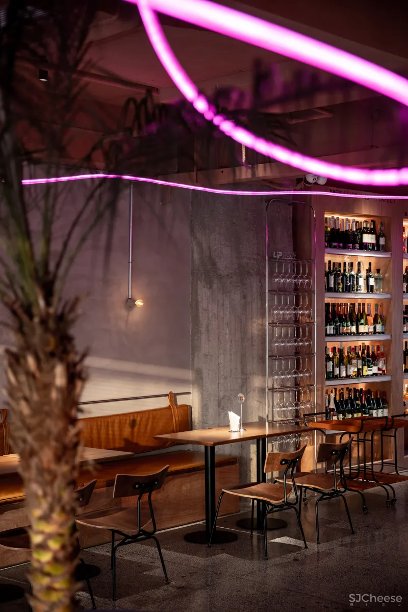 【新作】LIP 餐吧