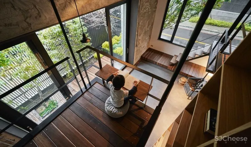 台湾一对夫妇,花了一大笔设计费,结果竟然连砖墙都外露,这样的房子你敢让父母知道吗?