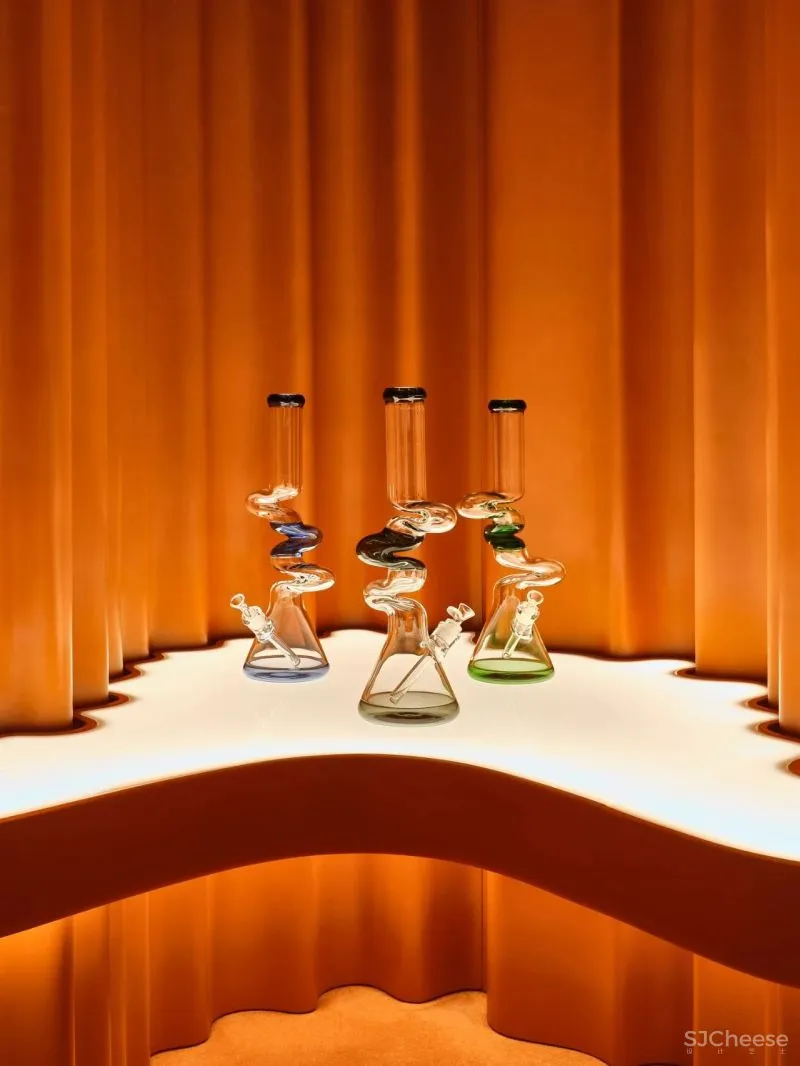 Pharmacy 一场沉浸式艺术零售之旅