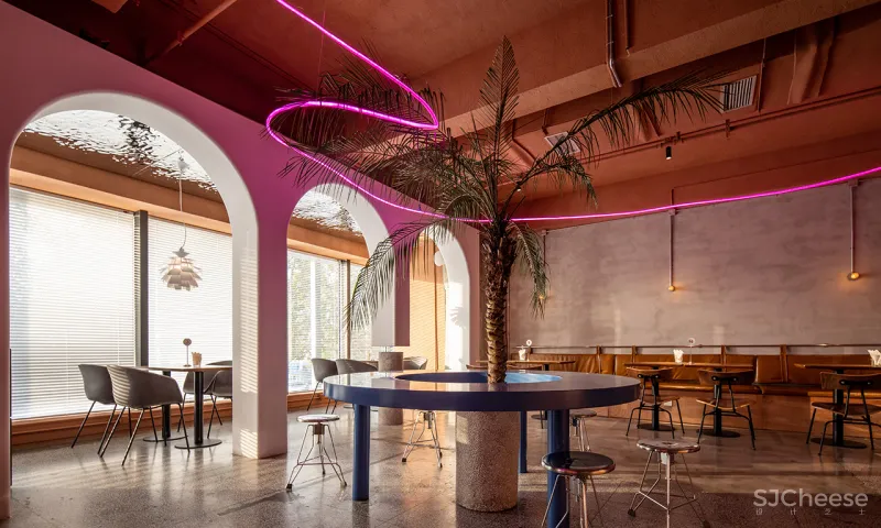 【新作】LIP 餐吧