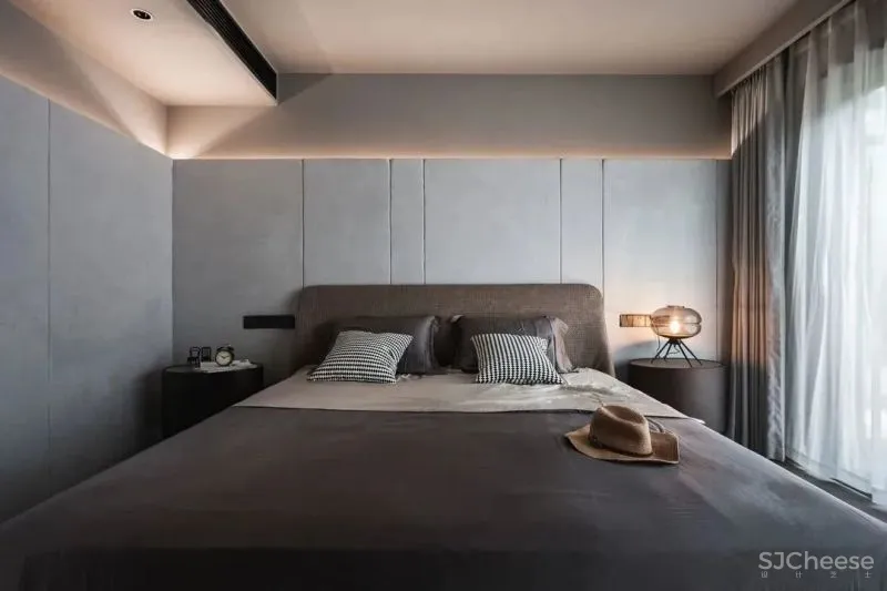 隔出玄关，打开客餐厅，环绕落地窗让家充满阳光 王中玮