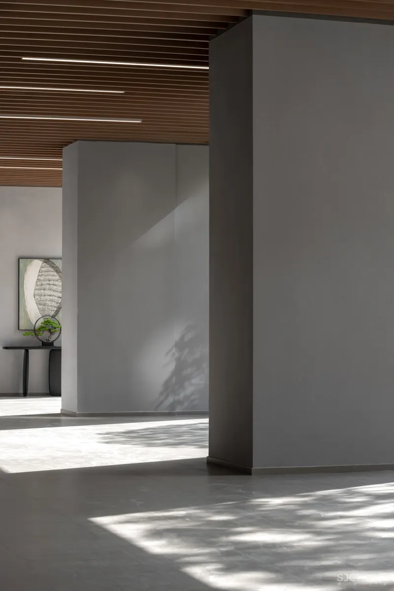 乐在设计 × 绿城诚园架空层:自然层次的交织