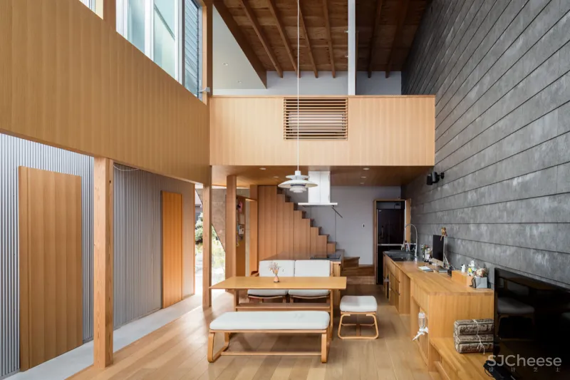 93㎡ 木结构住宅,巧妙引光入室,让家通透又明亮