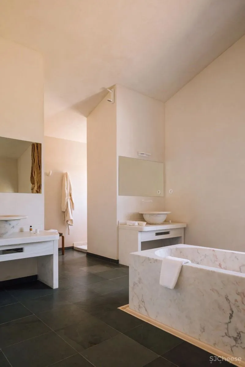 爱马仕主管开的民宿, 极简主义才有的高级