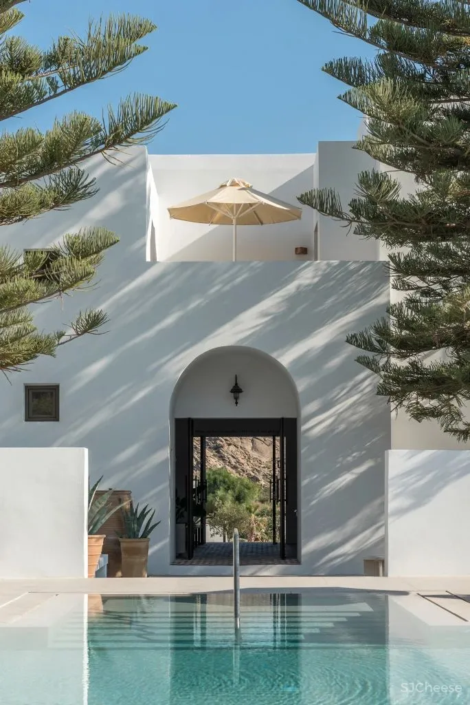 极简主义 希腊PARĪLIO酒店 INTERIOR DESIGN LABORATORIUM