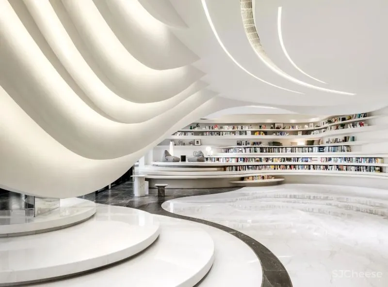 刘荣禄 中融蓝城·Co.C生活艺术馆,穿行宇宙的星际航母