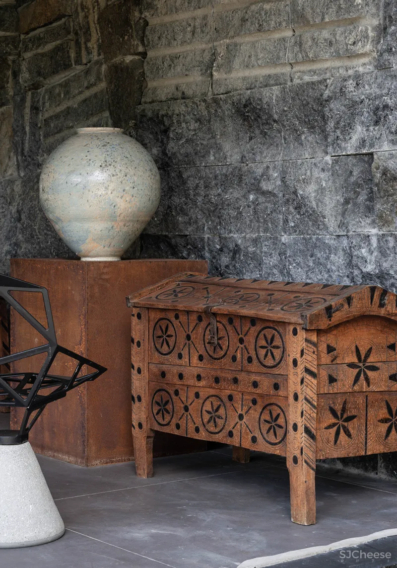 Sergey Makhno Architects-来自禅意与工业风的Double Kill!