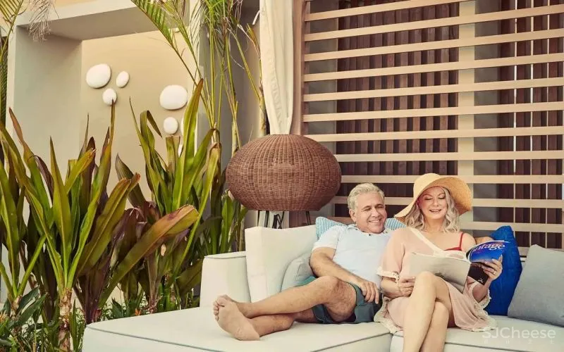 蒙太奇洛斯卡沃斯酒店