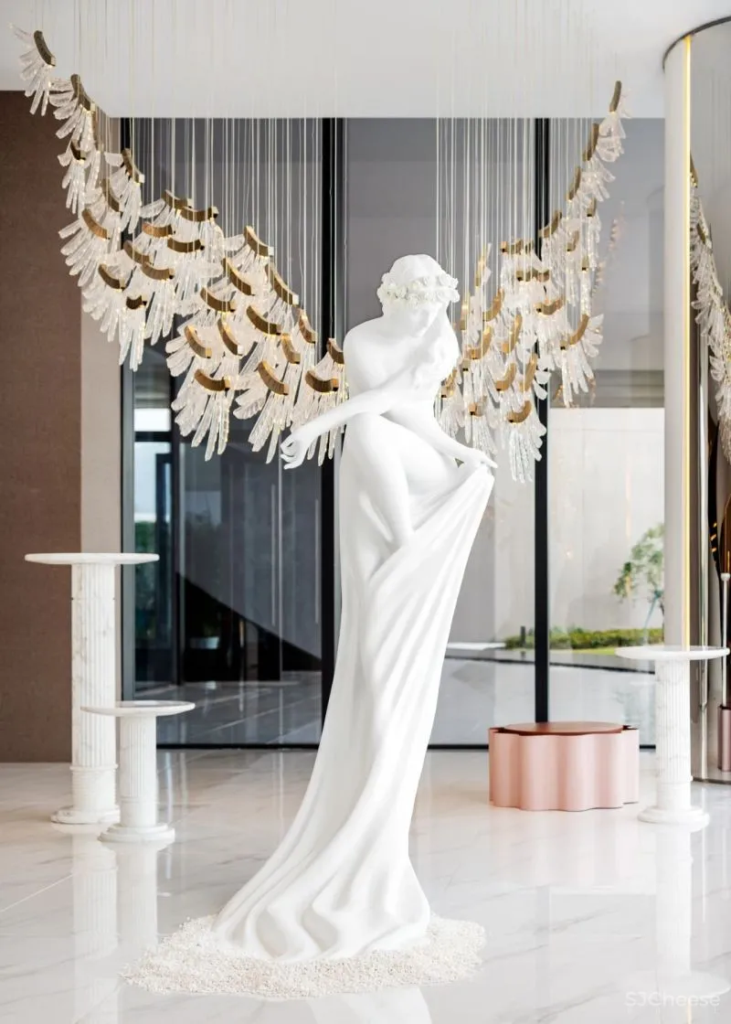 刘荣禄 中融蓝城·Co.C生活艺术馆,穿行宇宙的星际航母