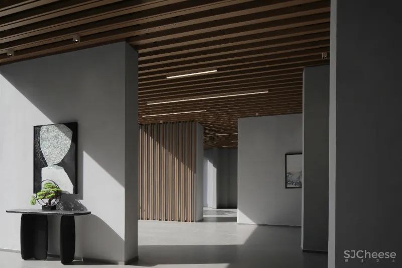 乐在设计 × 绿城诚园架空层:自然层次的交织