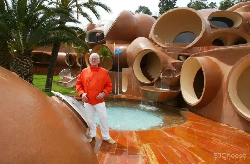 设计太超前?皮尔卡丹售价30亿的泡泡屋,卖了6年无人问津