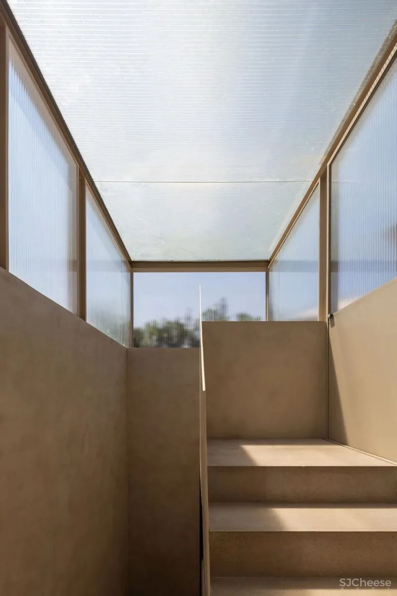 服装品牌跨界做精品酒店,老建筑翻新,每一处都充满设计感!