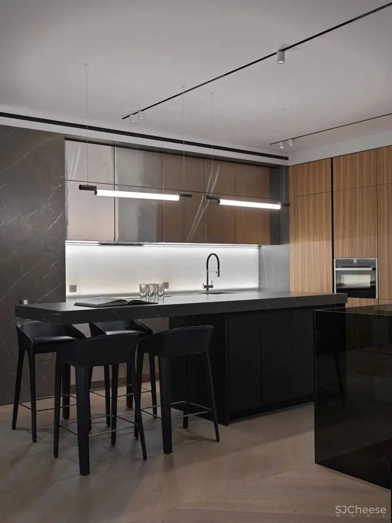 338m²顶层复式,艺术豪宅!