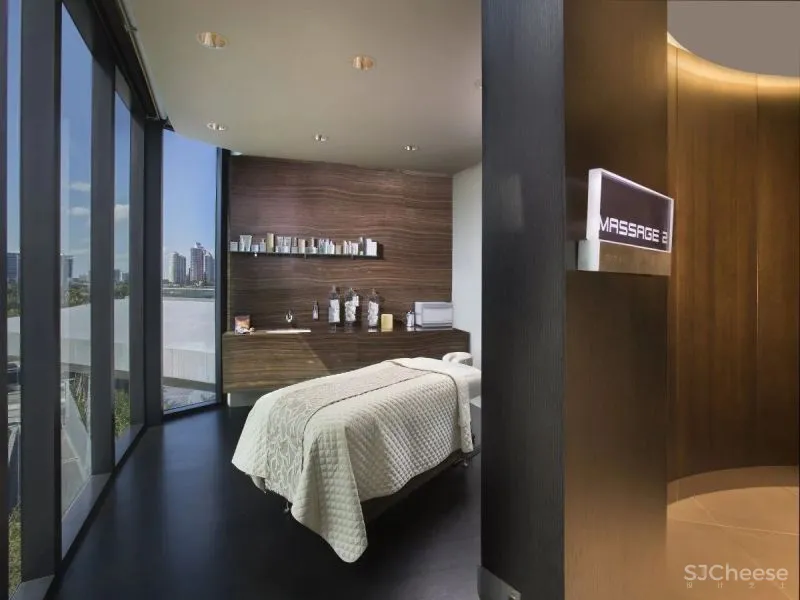 全球唯一保时捷豪宅大楼,跑车直接开进去