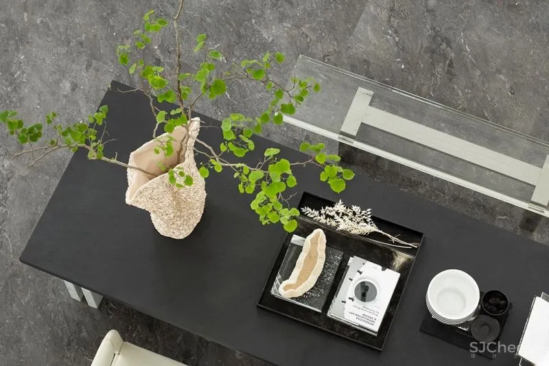 从地球仰望看到的宇宙星辰,重叠漂浮,璀璨无界