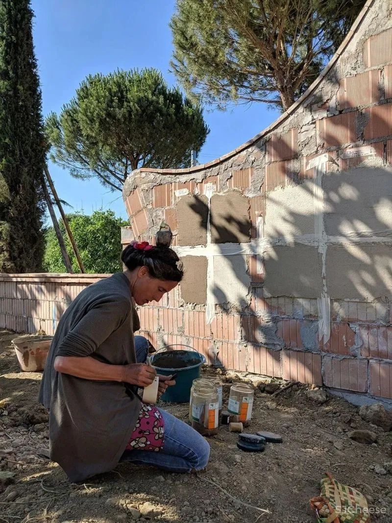 意大利千年古堡改造的酒店,1500万平米仅36间房,现代与古典的极限混搭!