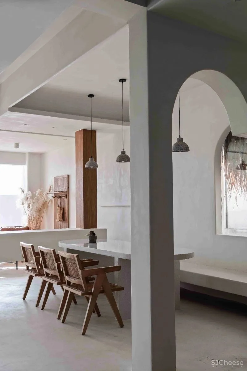 400㎡极简白咖啡馆,重塑建筑几何之美 一野设计