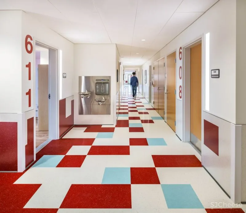 无正背立面之分的AYA公共住宅建筑 Studio Twenty Seven