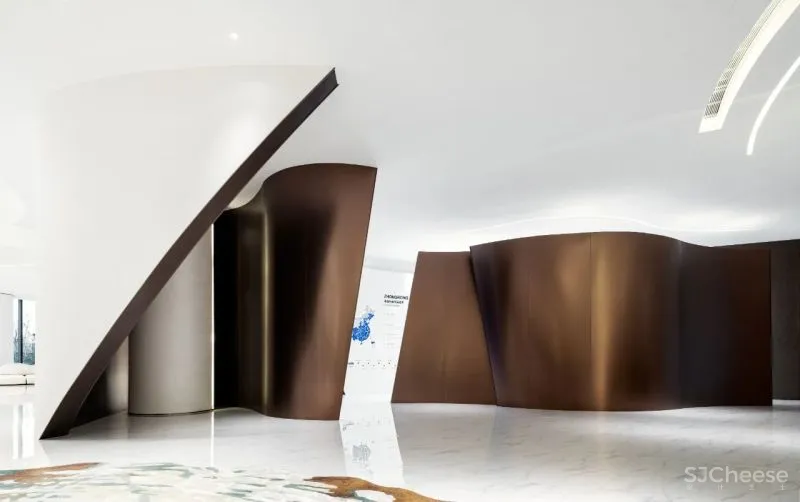 刘荣禄新作|生活艺术馆 「穿行宇宙的星际航母」